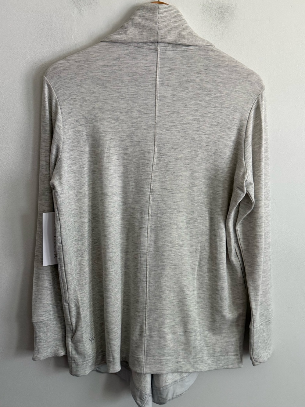 NWT Athleta Pranayama Wrap Cardigan Light Gray XS Open Front - Picture 6 of 7
